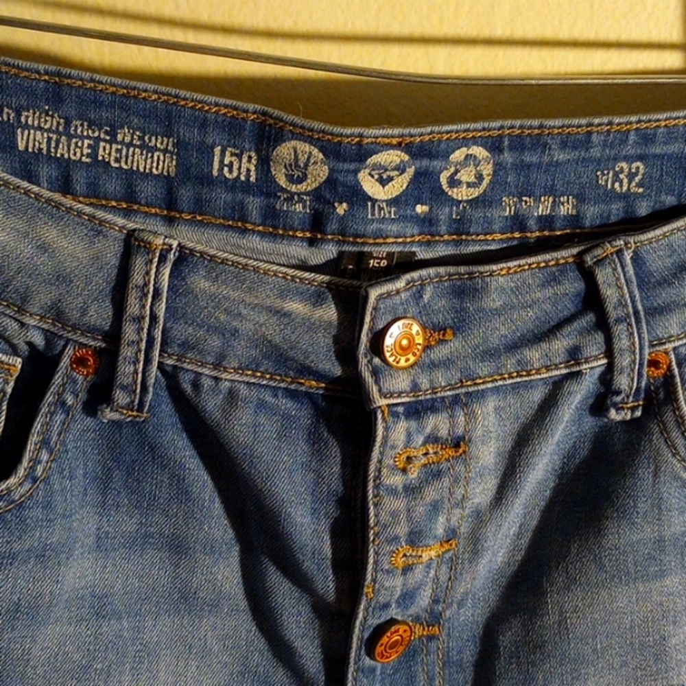 Vintage reunion high-rise shorts